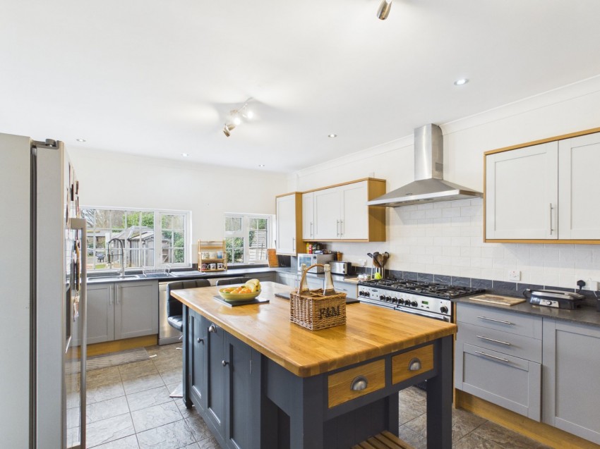 Images for Wraysbury, Berkshire EAID:2640919782 BID:WRA