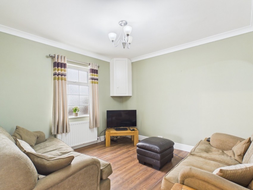 Images for Wraysbury, Berkshire EAID:2640919782 BID:WRA