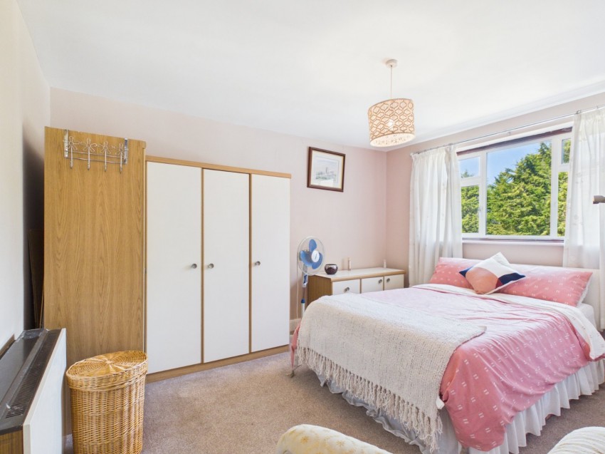 Images for Wraysbury, Berkshire EAID:2640919782 BID:WRA