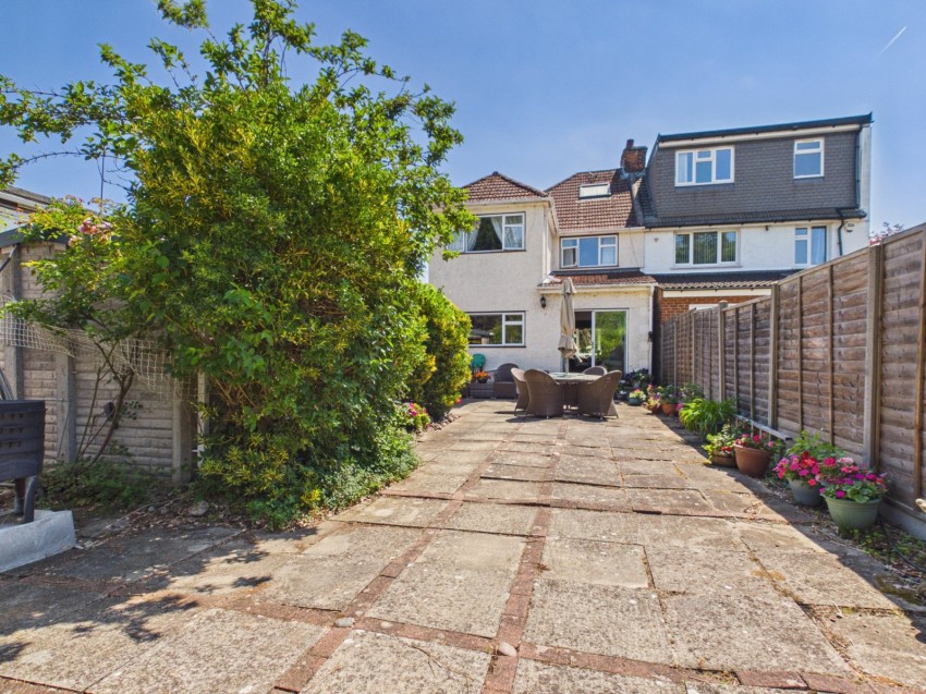 Images for Wraysbury, Berkshire EAID:2640919782 BID:WRA