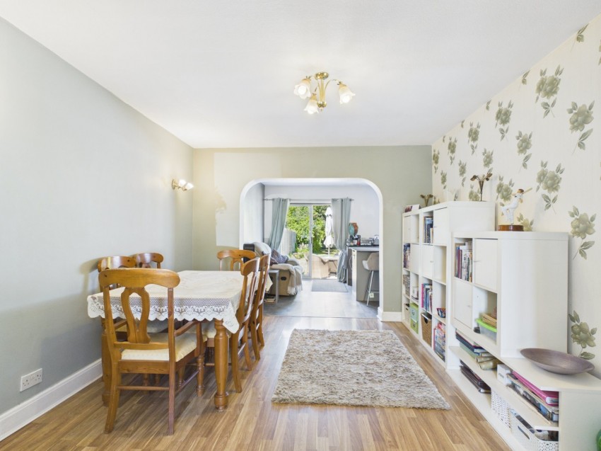Images for Wraysbury, Berkshire EAID:2640919782 BID:WRA