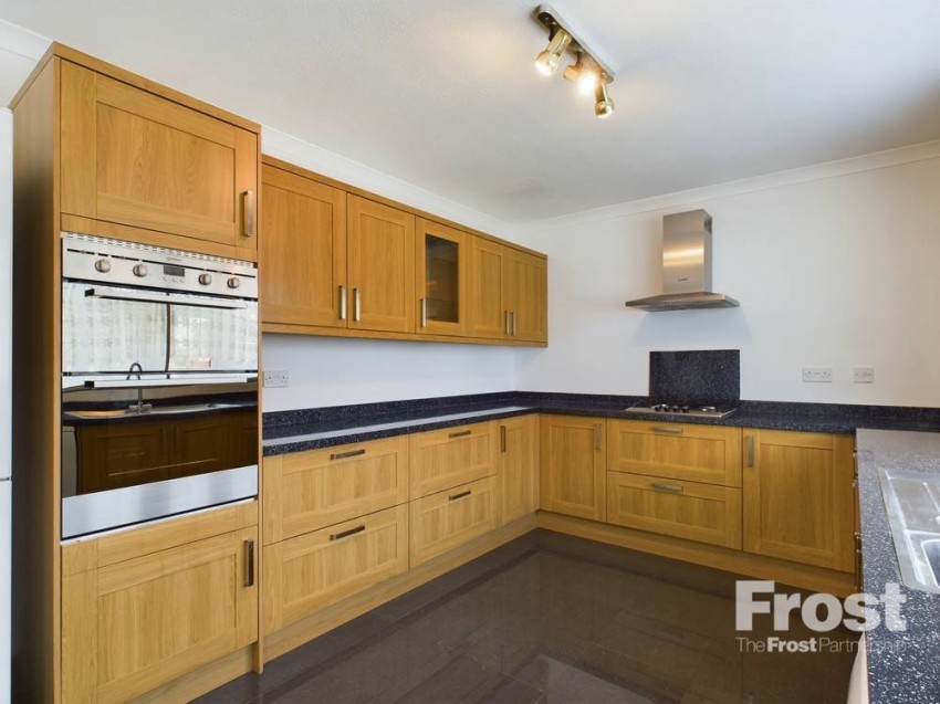Images for Wraysbury, Berkshire EAID:2640919782 BID:WRA