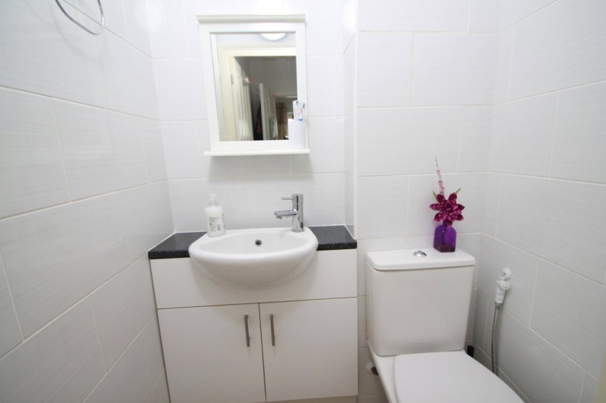 Images for Stanwell, Middlesex EAID:2640919782 BID:ASH