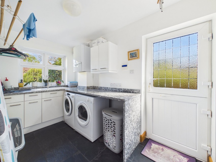 Images for Wraysbury, Berkshire EAID:2640919782 BID:WRA