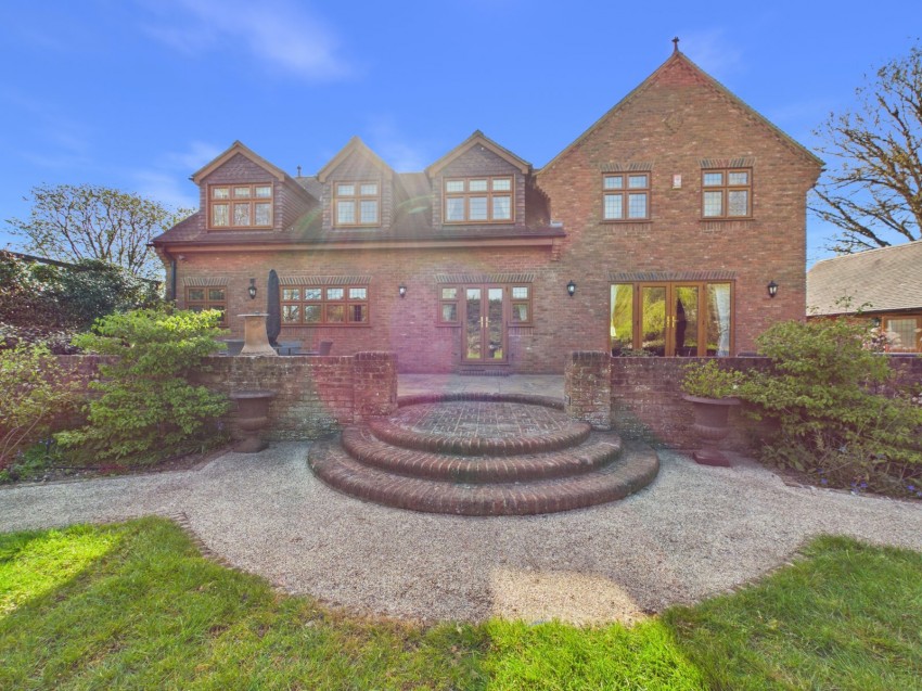 Images for Wraysbury, Berkshire EAID:2640919782 BID:WRA