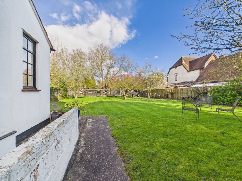 Images for Wraysbury, Berkshire EAID:2640919782 BID:WRA
