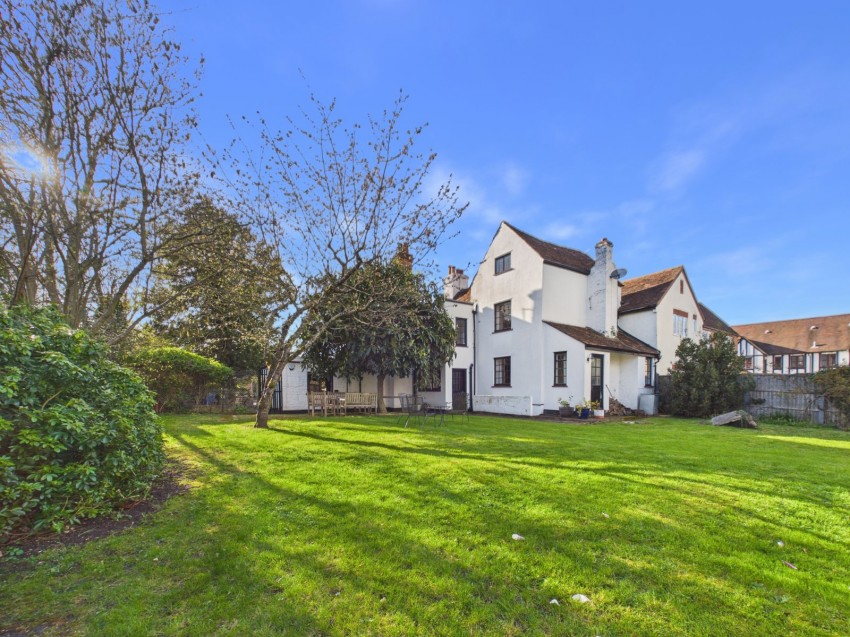 Images for Wraysbury, Berkshire EAID:2640919782 BID:WRA
