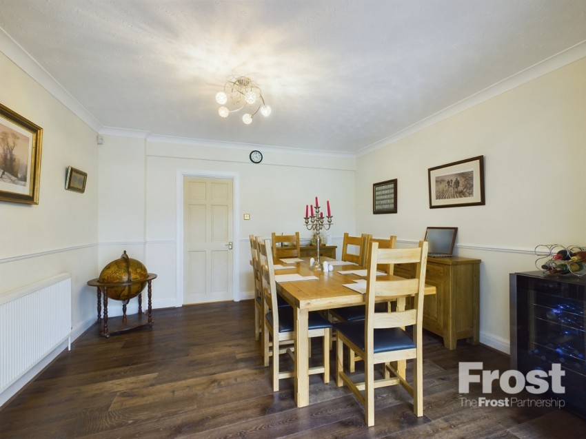 Images for Wraysbury, Berkshire EAID:2640919782 BID:WRA