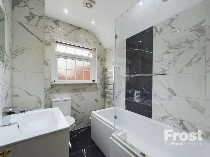Images for Wraysbury, Berkshire EAID:2640919782 BID:WRA