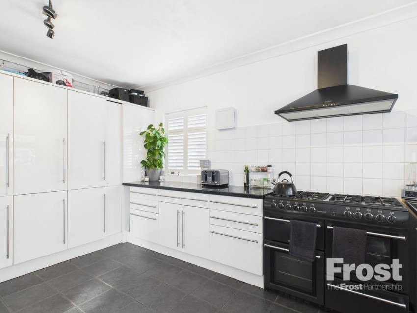 Images for Wraysbury, Berkshire EAID:2640919782 BID:WRA