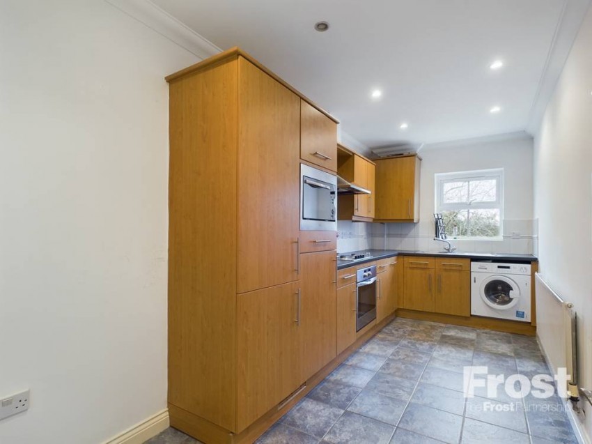 Images for Wraysbury, Berkshire EAID:2640919782 BID:WRA