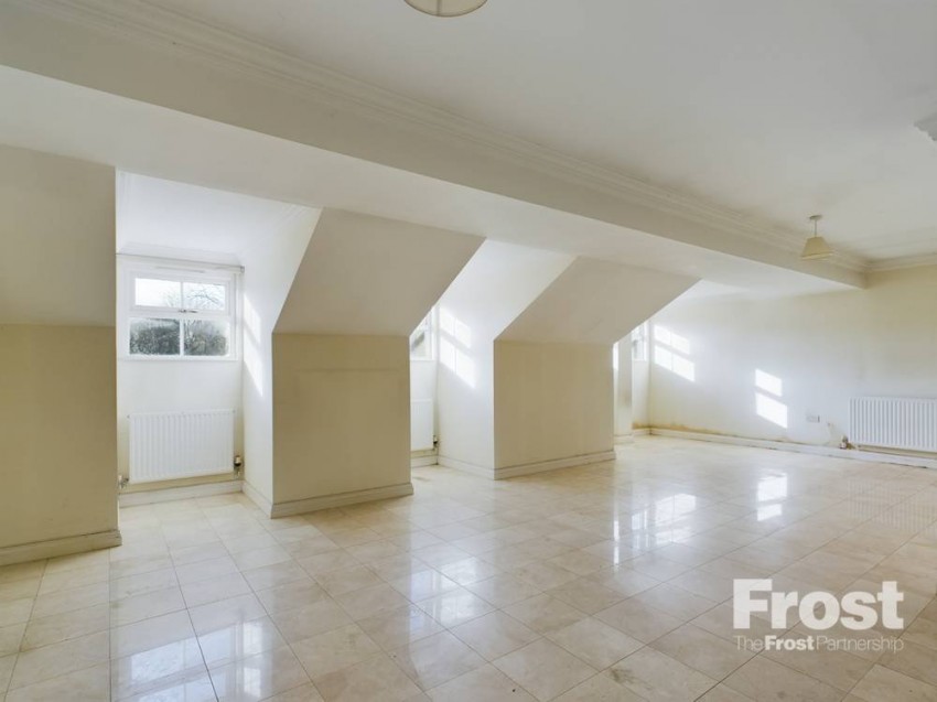 Images for Wraysbury, Berkshire EAID:2640919782 BID:WRA