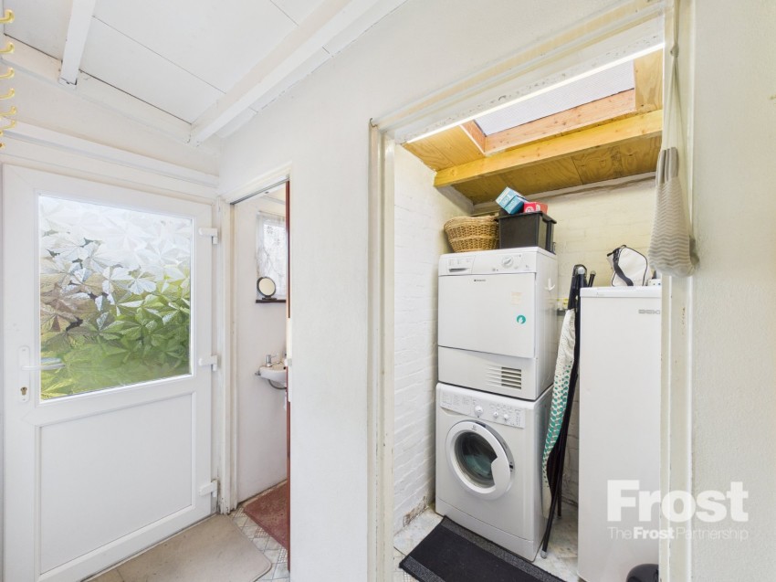 Images for Stanwell, Staines-upon-Thames, Surrey EAID:2640919782 BID:ASH