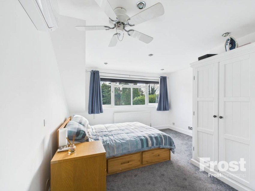 Images for Wraysbury, Berkshire EAID:2640919782 BID:WRA