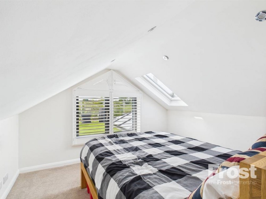 Images for Wraysbury, Staines-upon-Thames, Berkshire EAID:2640919782 BID:WRA