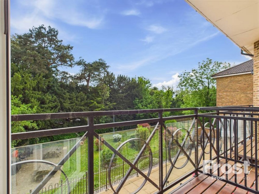 Images for Wraysbury, Berkshire EAID:2640919782 BID:WRA