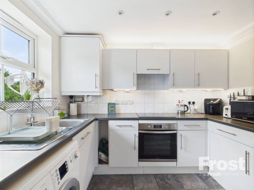 Images for Wraysbury, Berkshire EAID:2640919782 BID:WRA
