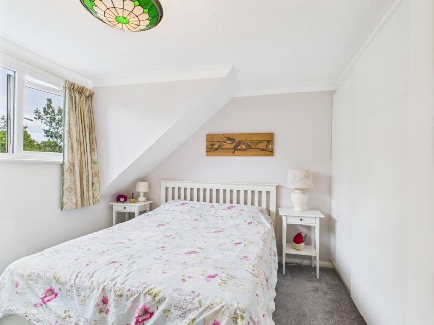Images for Wraysbury, Berkshire EAID:2640919782 BID:WRA