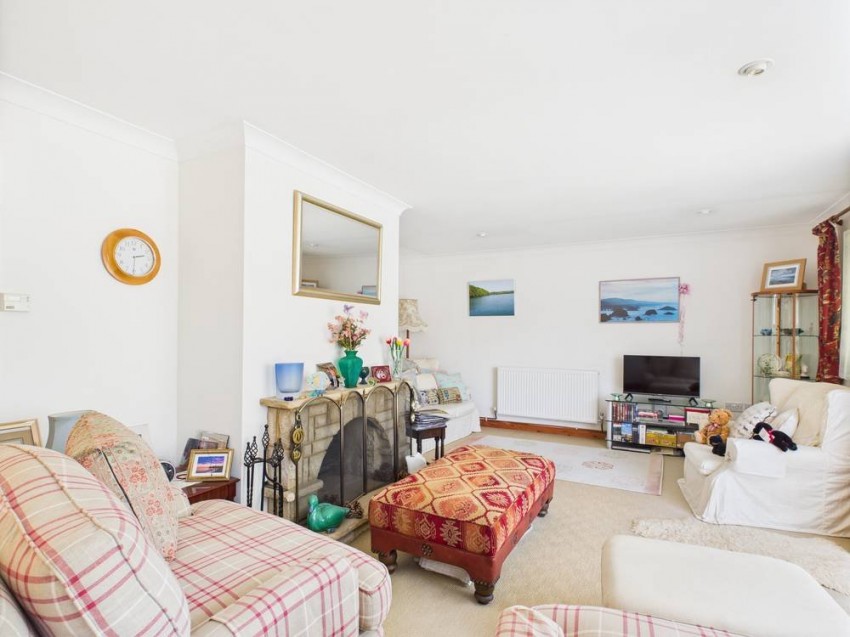 Images for Wraysbury, Berkshire EAID:2640919782 BID:WRA
