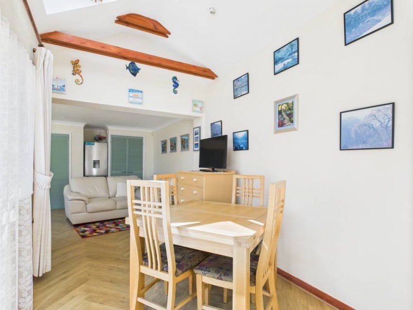 Images for Wraysbury, Berkshire EAID:2640919782 BID:WRA