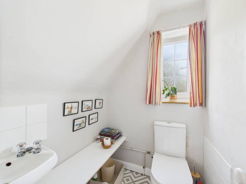 Images for Wraysbury, Berkshire EAID:2640919782 BID:WRA