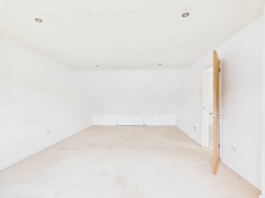 Images for Wraysbury, Berkshire EAID:2640919782 BID:WRA