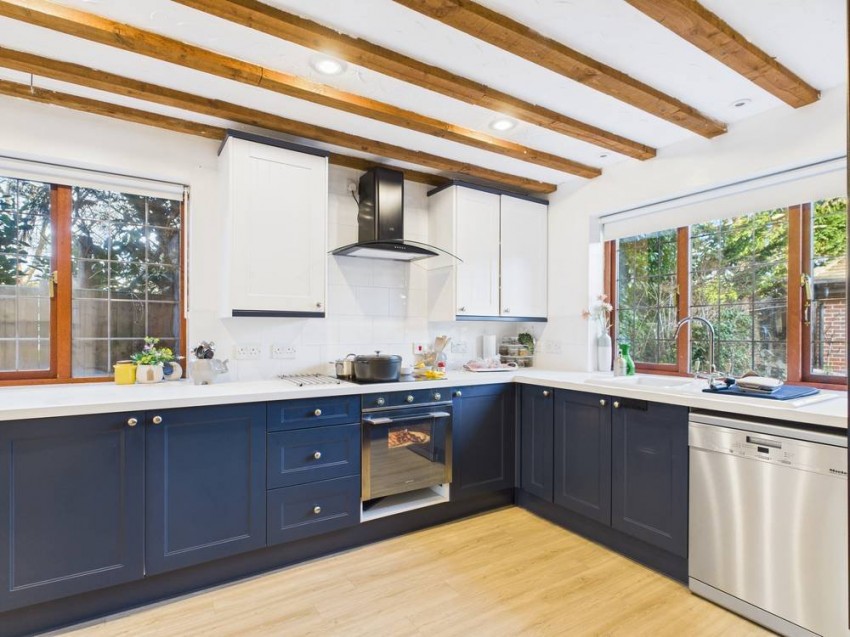 Images for Wraysbury, Berkshire EAID:2640919782 BID:WRA