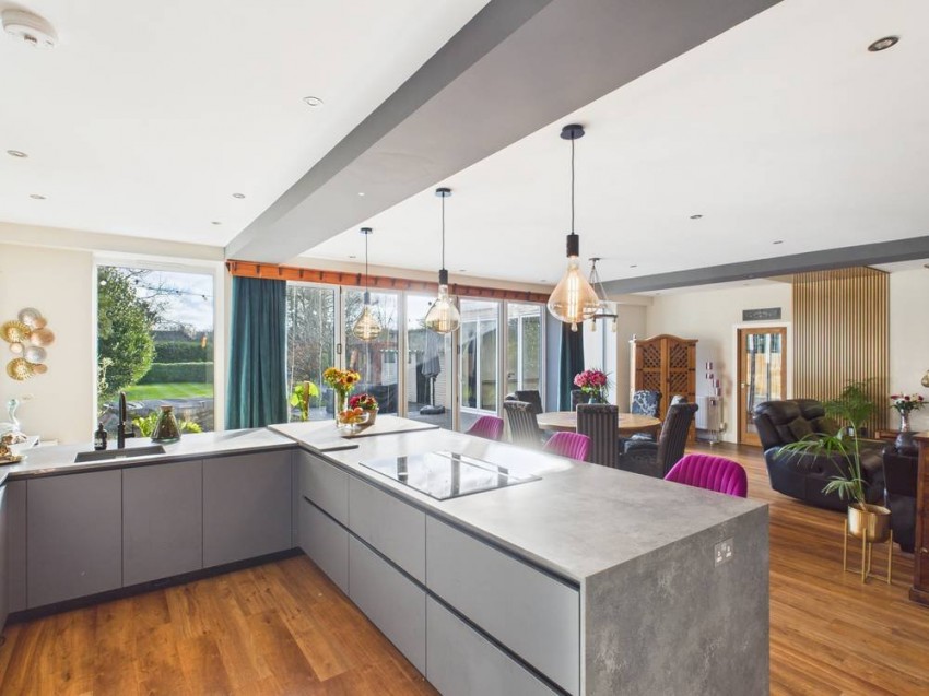 Images for Wraysbury, Berkshire EAID:2640919782 BID:WRA