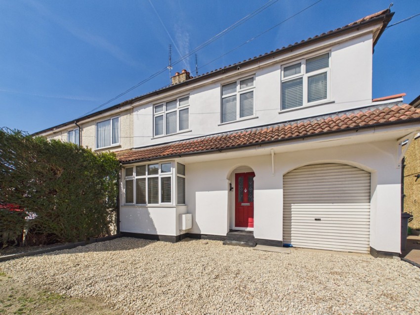 Images for Wraysbury, Staines-upon-Thames, Berkshire EAID:2640919782 BID:STL