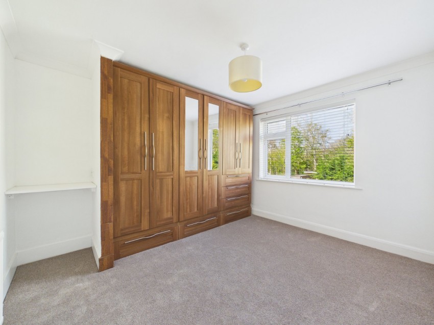 Images for Wraysbury, Staines-upon-Thames, Berkshire EAID:2640919782 BID:STL