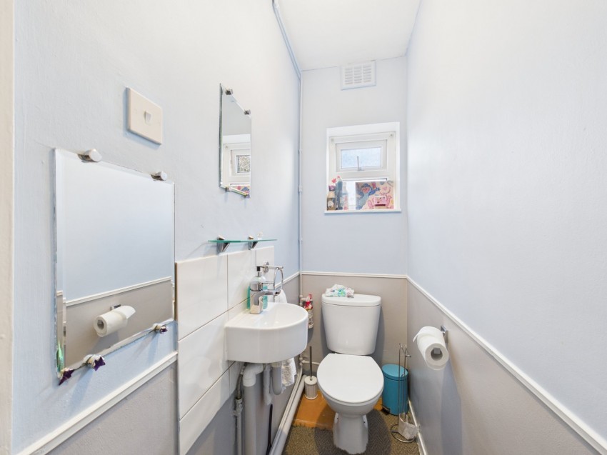 Images for Stanwell, Middlesex EAID:2640919782 BID:ASH