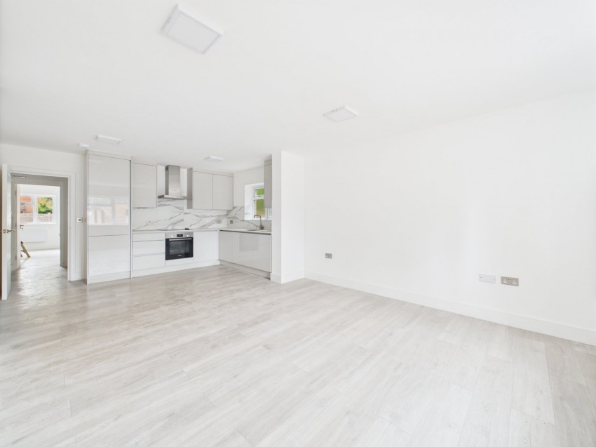 Images for Feltham, Middlesex EAID:2640919782 BID:FEL