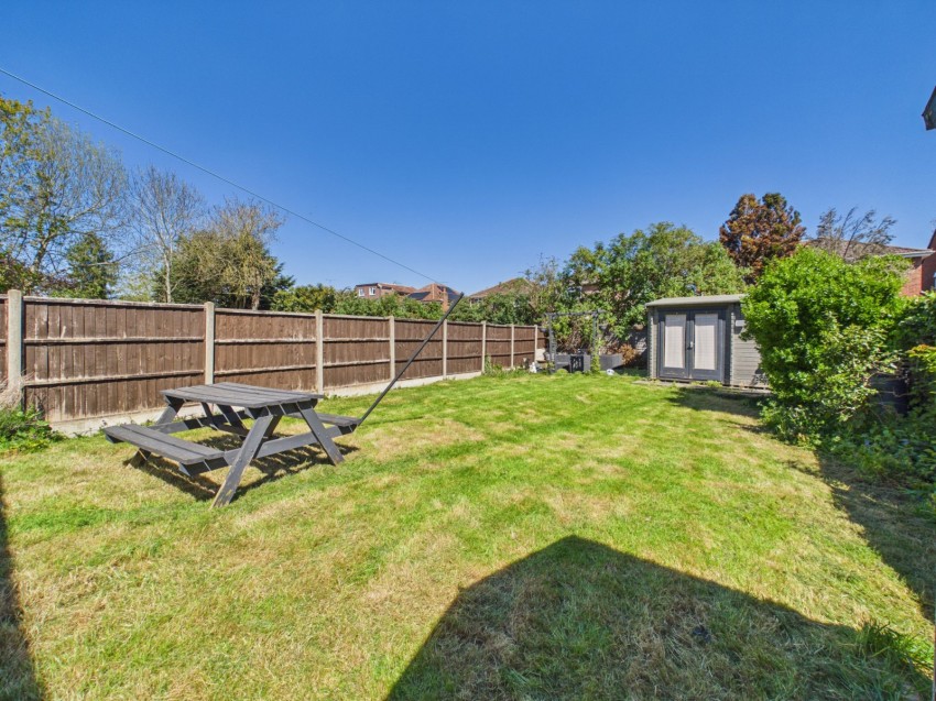 Images for Staines, Surrey EAID:2640919782 BID:WRA