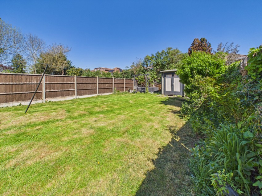 Images for Staines, Surrey EAID:2640919782 BID:STA